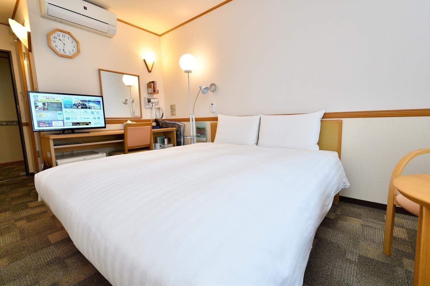 Toyoko Inn Hokkaido Kushiro Juji-Gai Екстер'єр фото