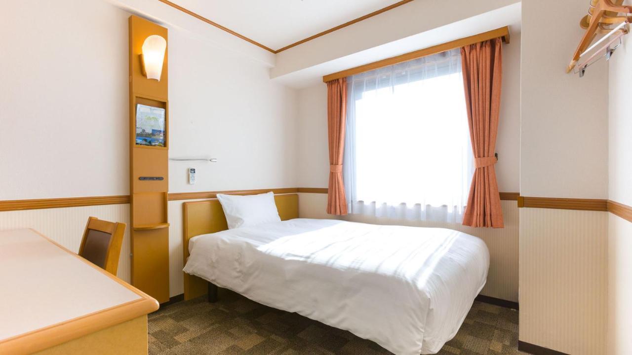 Toyoko Inn Hokkaido Kushiro Juji-Gai Екстер'єр фото