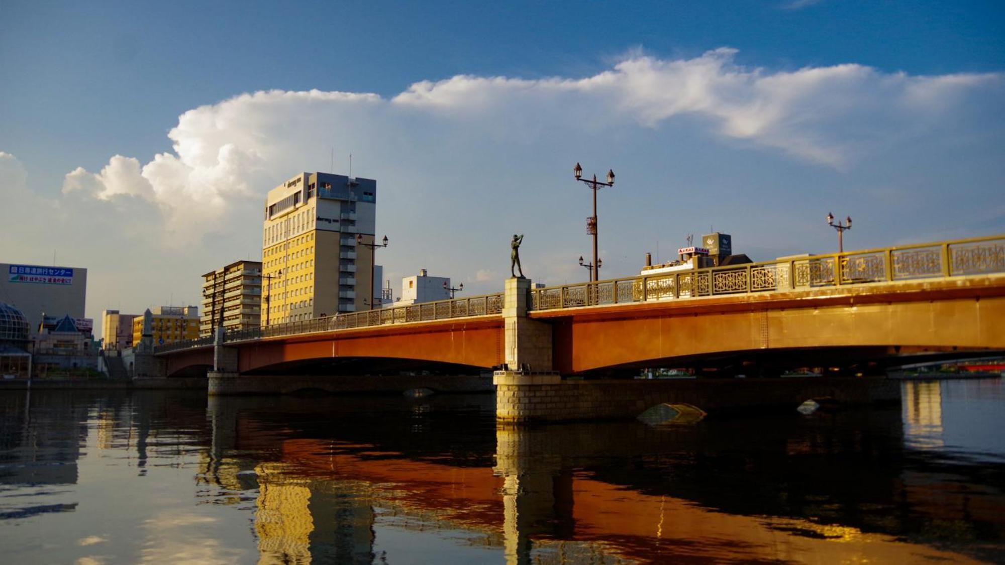 Toyoko Inn Hokkaido Kushiro Juji-Gai Екстер'єр фото