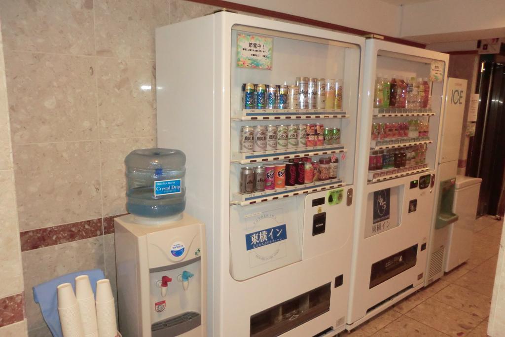 Toyoko Inn Hokkaido Kushiro Juji-Gai Екстер'єр фото